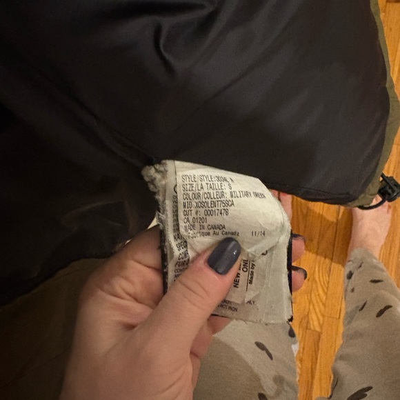 Canada Goose Military Green Puffer Jacket - Picture 2 of 7